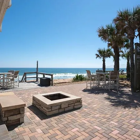 Gone Coastal - Oceanfront Home With A Hotub
